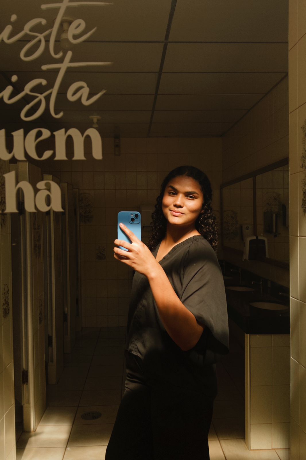 Vitória Hellida De Jesus - Estudante de Publicidade