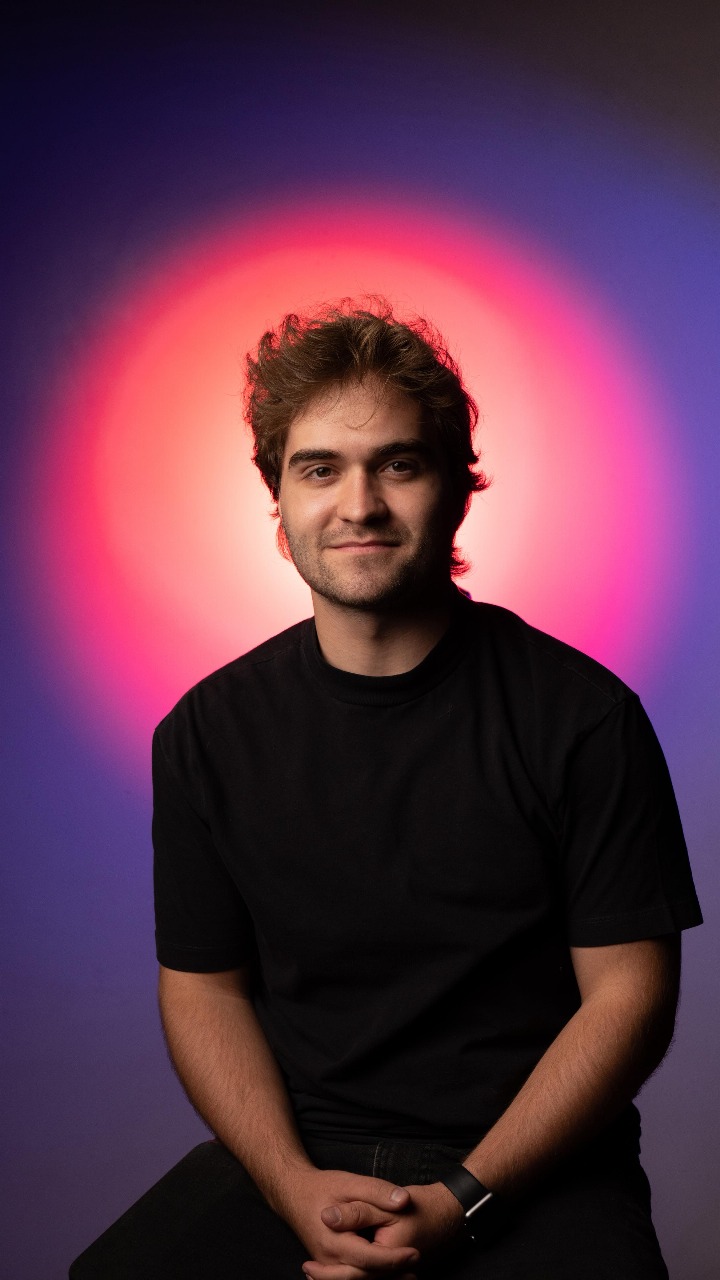 Ivan Luiz Almeida - Estudante de Rádio e tv